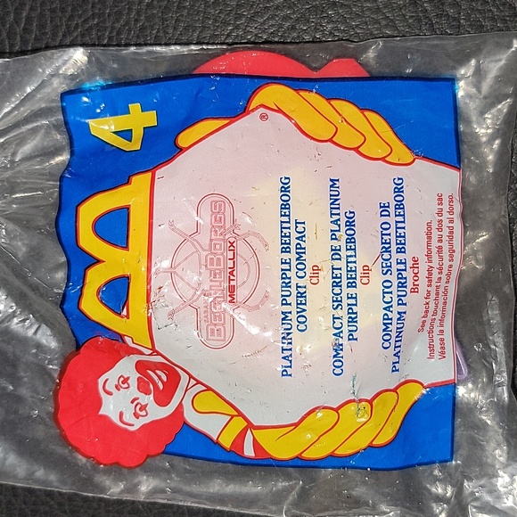 McDonald's Collectible Platinum Purple Beetleborg Covert Compact - Picture 1 of 4